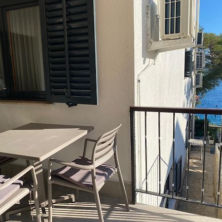 מאלי לוסיניי Apartments & Rooms Bianca מראה חיצוני תמונה