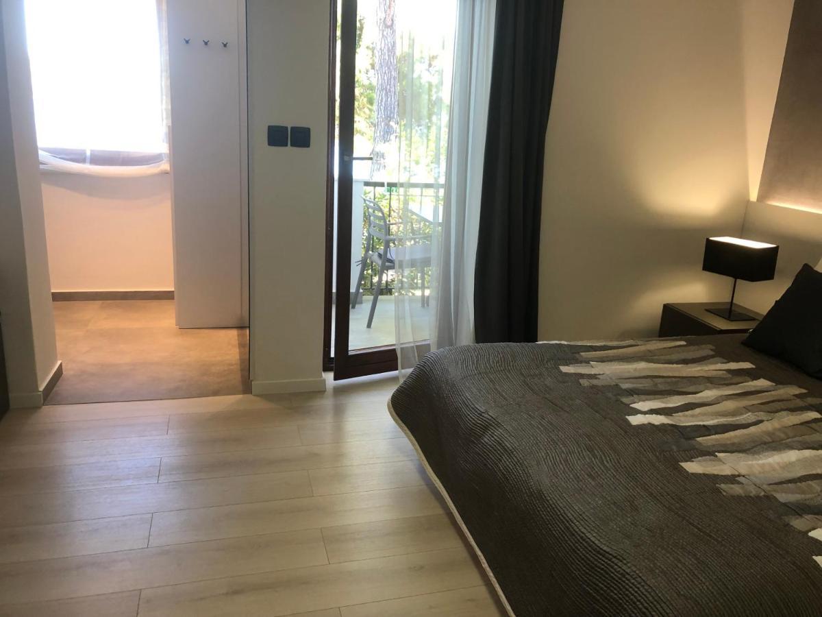 מאלי לוסיניי Apartments & Rooms Bianca מראה חיצוני תמונה