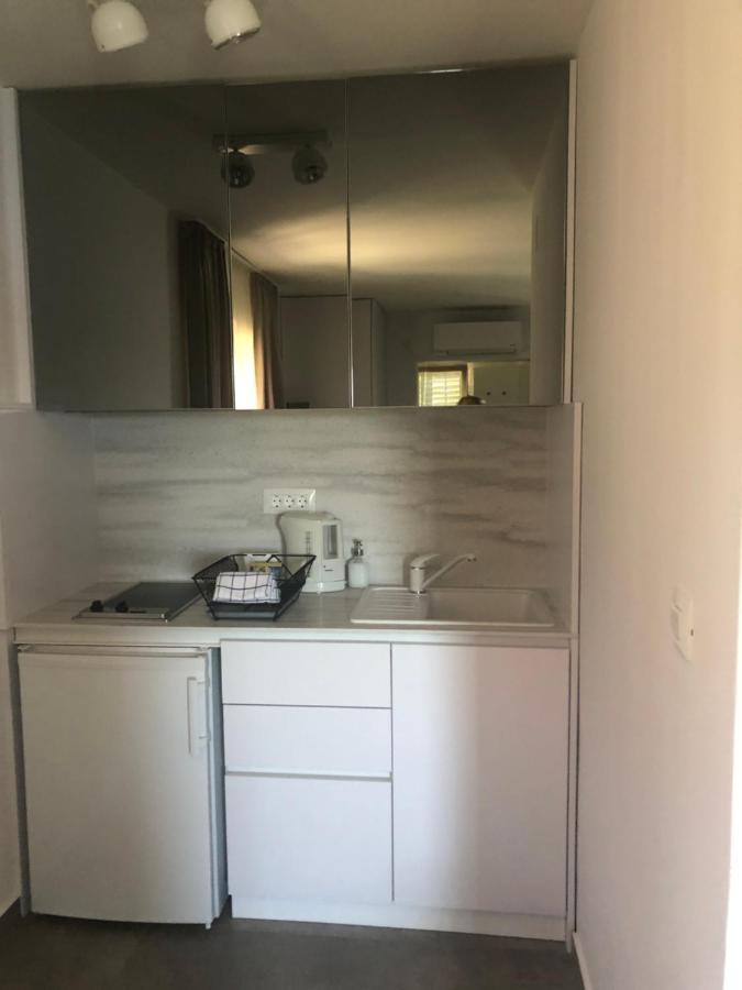 מאלי לוסיניי Apartments & Rooms Bianca מראה חיצוני תמונה
