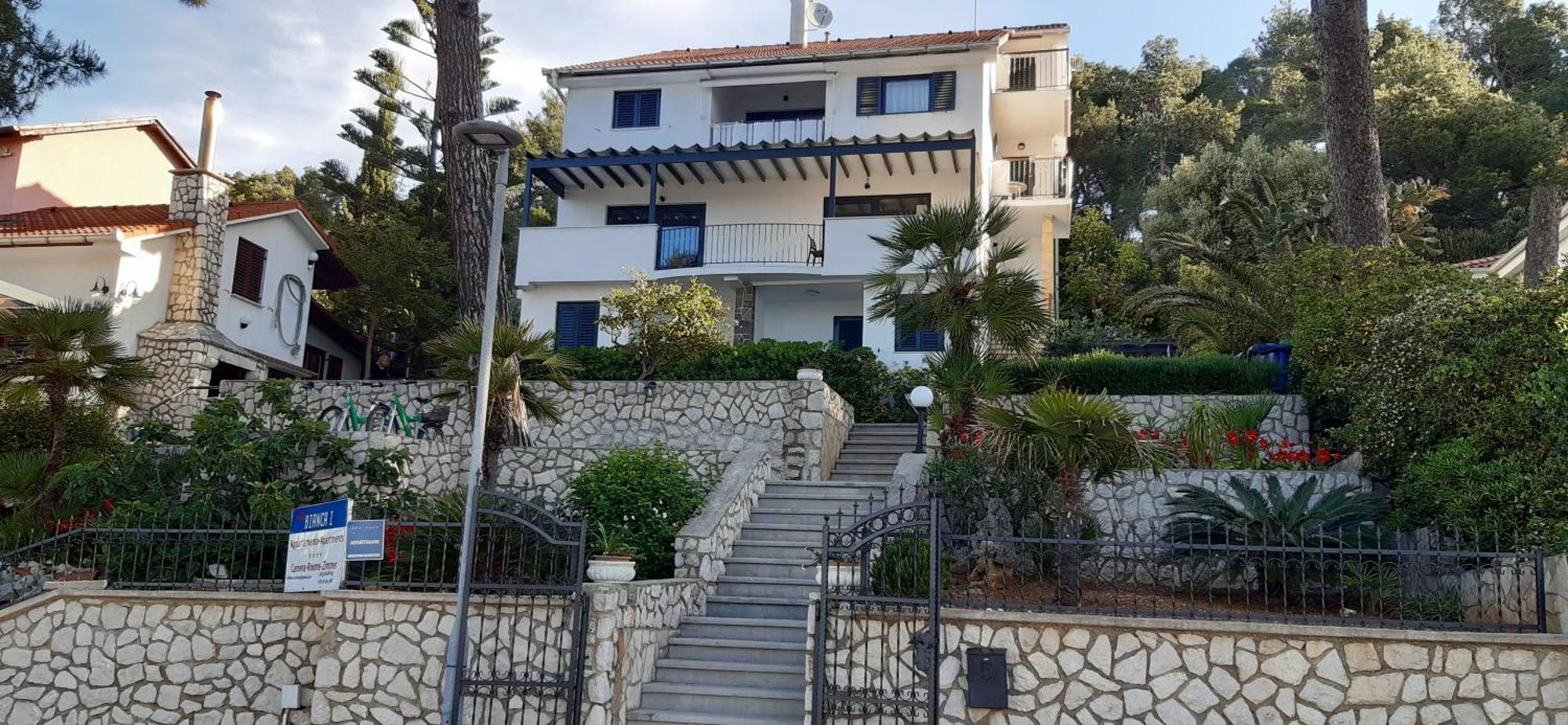 מאלי לוסיניי Apartments & Rooms Bianca מראה חיצוני תמונה