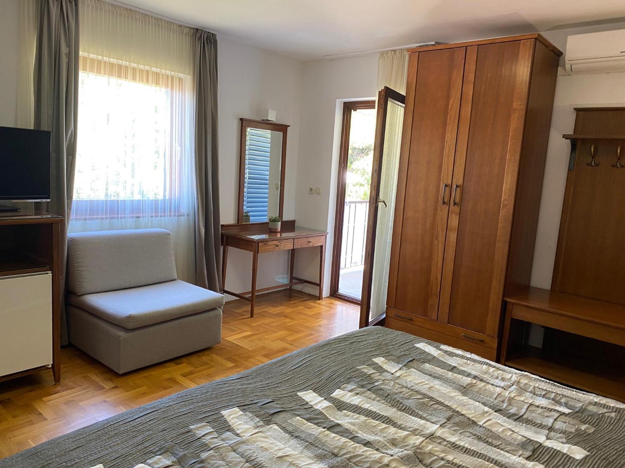 מאלי לוסיניי Apartments & Rooms Bianca מראה חיצוני תמונה