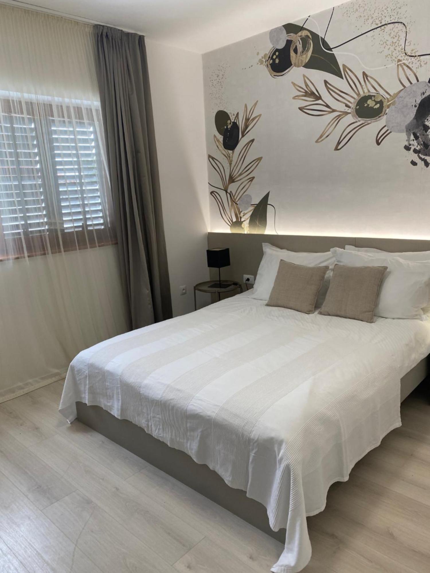 מאלי לוסיניי Apartments & Rooms Bianca מראה חיצוני תמונה