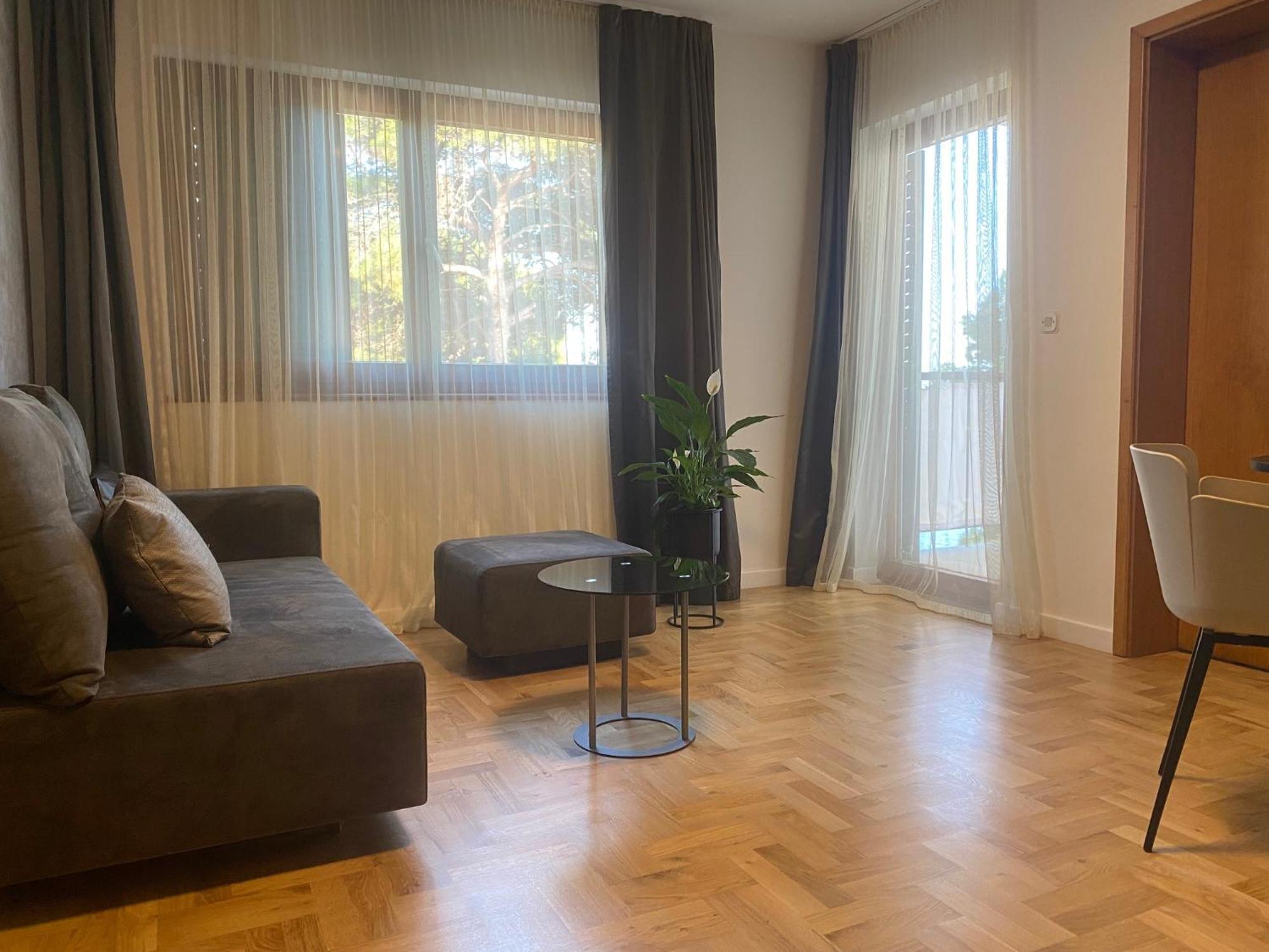 מאלי לוסיניי Apartments & Rooms Bianca מראה חיצוני תמונה